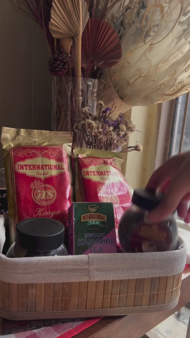 Choco Latté — Pakistan’s First Real Chocolate Tea Experience VALUE JAR